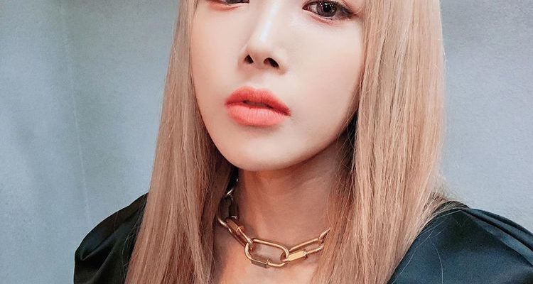 Yubin Is Ready For Musical Comeback